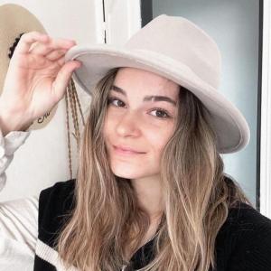 carol04 - date a Belgian, 100% free carol04