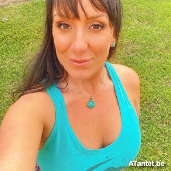 nelly008 - date a Belgian, 100% free nelly008