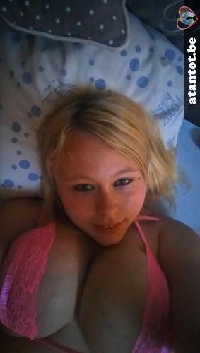anais16212 - date a Belgian, 100% free anais16212