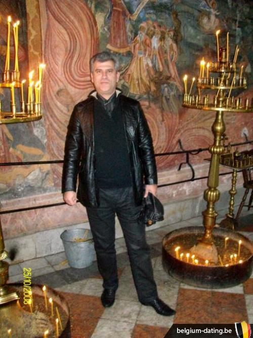 tony111 - date a Belgian, 100% free tony111