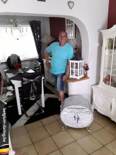 alain6719 - date a Belgian, 100% free alain6719