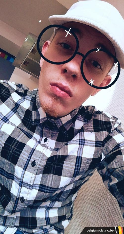 agora97 - date a Belgian, 100% free agora97