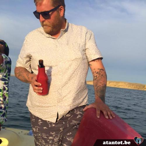 caringat12 - date a Belgian, 100% free caringat12