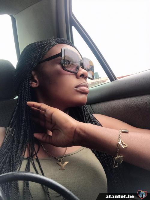 crystalyem - date a Belgian, 100% free crystalyem