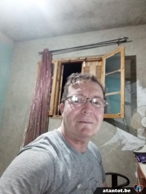 azedine - date a Belgian, 100% free azedine