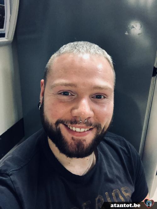 bobo93 - date a Belgian, 100% free bobo93