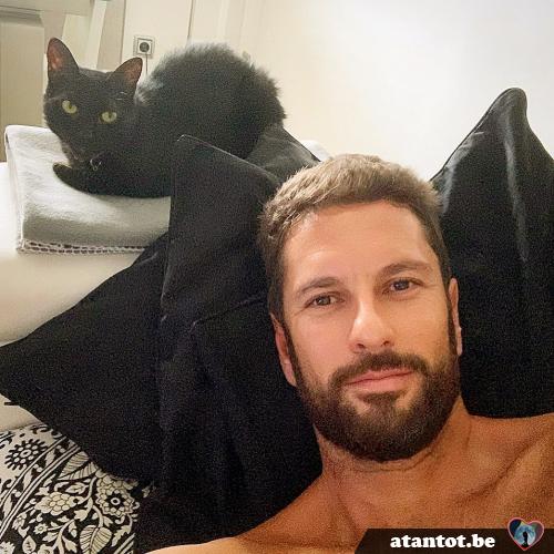 pascal1200 - date a Belgian, 100% free pascal1200