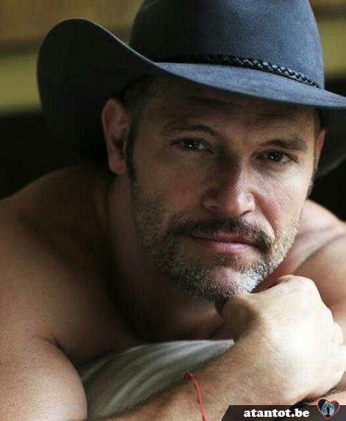 cyrilleval - date a Belgian, 100% free cyrilleval