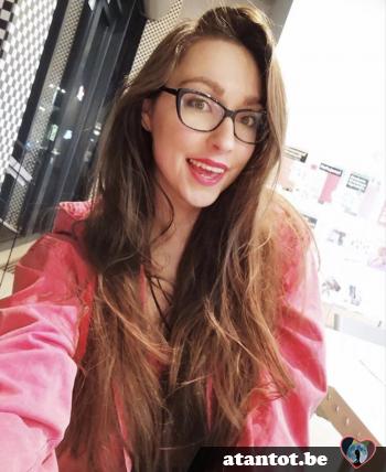 cerise002 - date a Belgian, 100% free cerise002