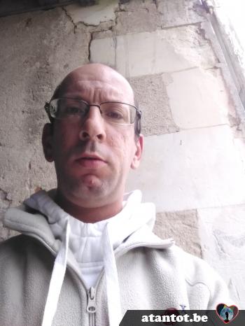 dario86 - date a Belgian, 100% free dario86