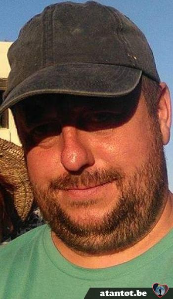 moustako - date a Belgian, 100% free moustako