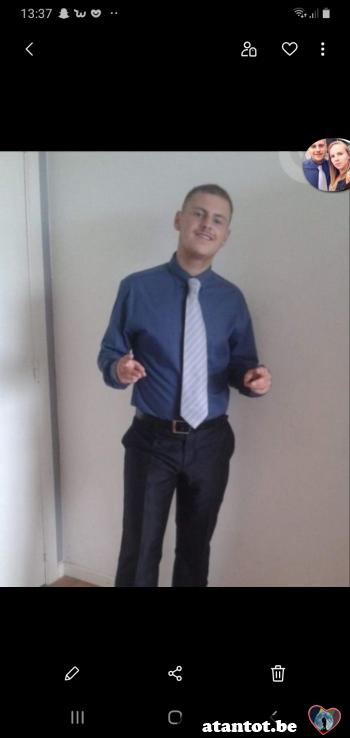 heros - date a Belgian, 100% free heros