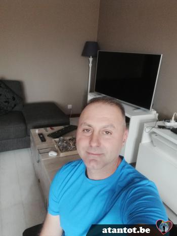 valentin - date a Belgian, 100% free valentin