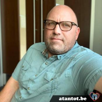 larry001 - date a Belgian, 100% free larry001