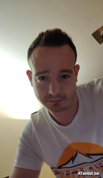 thib2222 - date a Belgian, 100% free thib2222