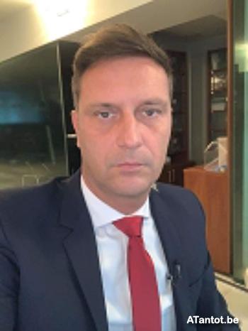 nicolassse - date a Belgian, 100% free nicolassse