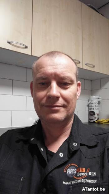 kyei121 - date a Belgian, 100% free kyei121