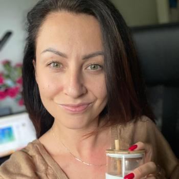 Jocelynebesson0957 photo usurpée bannis sur atantot.be