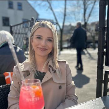 vanessala0 spoofed photo banned on atantot.be