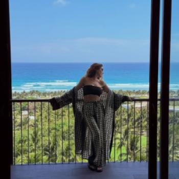 aliiana spoofed photo banned on atantot.be