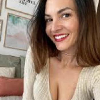 annedumont10 spoofed photo banned on atantot.be